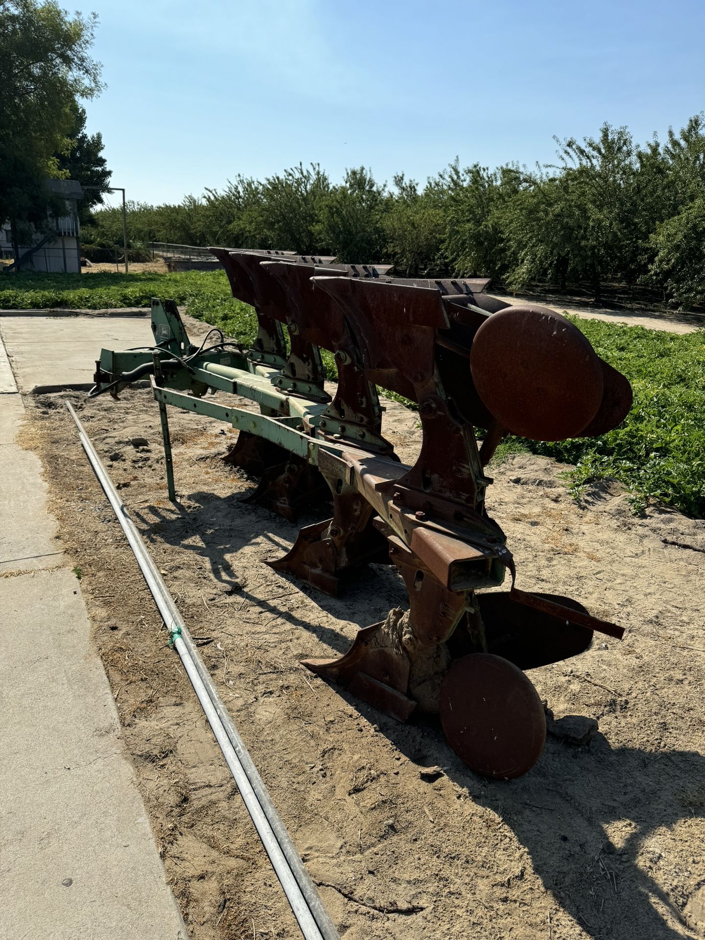 John Deere 4200 3 pt. hook-up Plow $2800 Obo