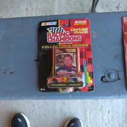  2002 Edition NASCAR Collectors Series Terry Labonte 