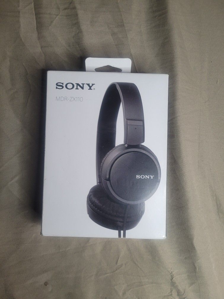 Sony MDR-ZX110 Headphones