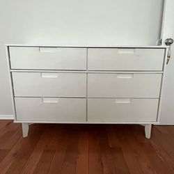 6 Drawer Modern White Dresser