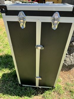 Reduced!! Beauty Case
