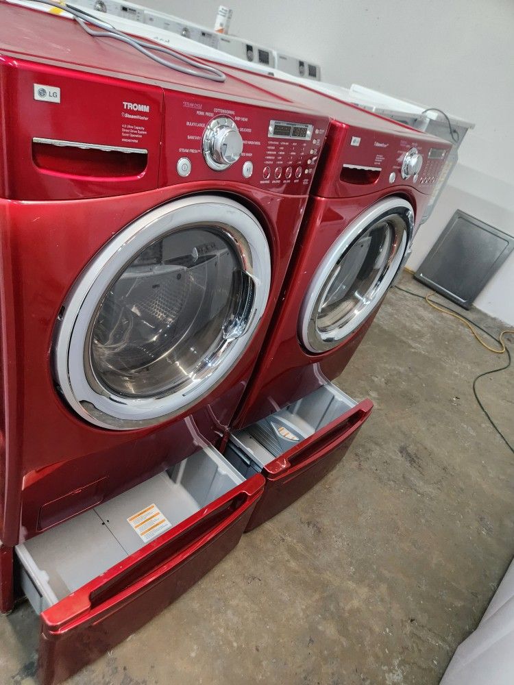 LG SET STEAM WASHER AND STEAN DRYER