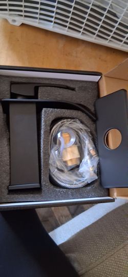 Rain fell bathroom faucet Matt Black on sale for 3 days for $30 brand new