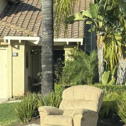 FREE Recliner & small ottoman