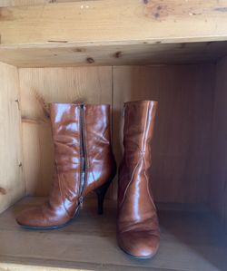 Natural Brown Leather Boots