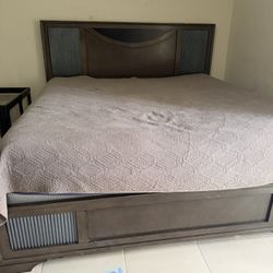 King Bed w/ Box Spring, Dresser