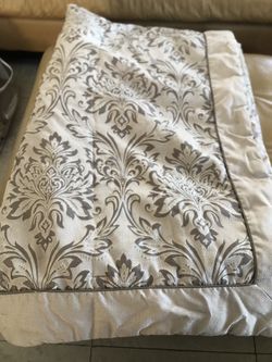 Queen Bedspread 