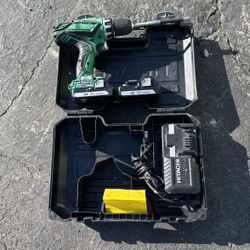 Hitachi Drill Set With Extra Battery