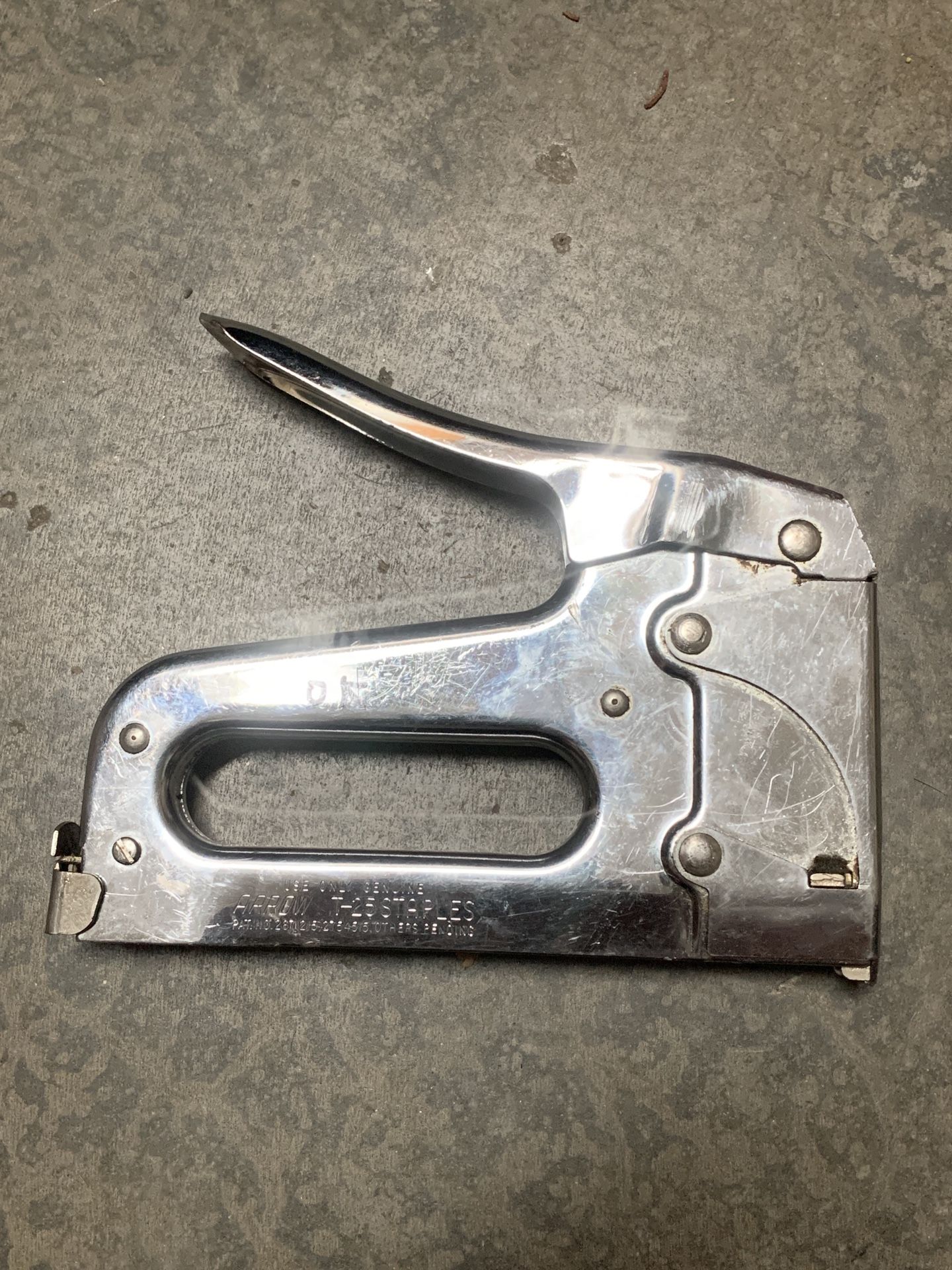 Arrow T-25 Staple Gun