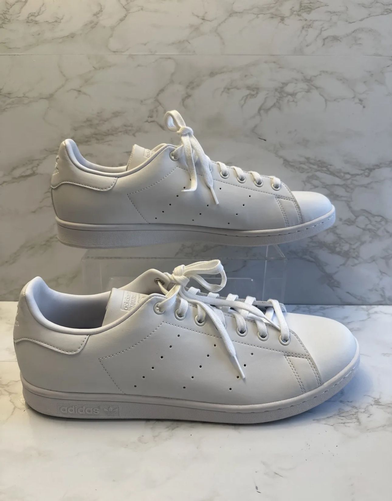 - adidas -ワイヤレスイヤホン 14K White Gold Red Quartz Diamond Pendant