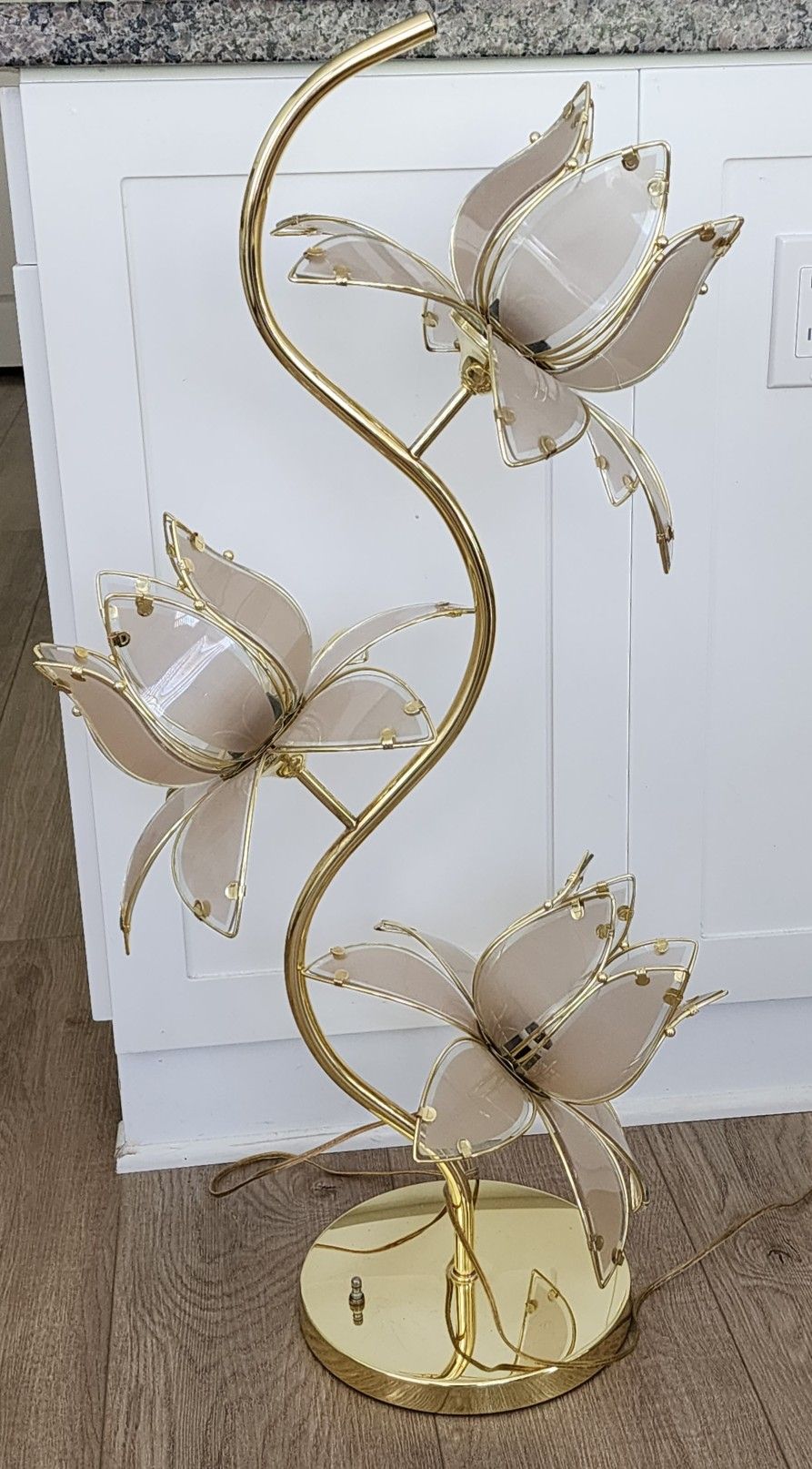 Hollywood Regency 3 Flower Lotus Lamp