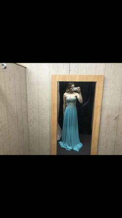 teal/turquoise dress prom/homecoming