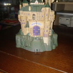 Mattel Harry Potter Polly Pocket Hogwarts Castle 2001