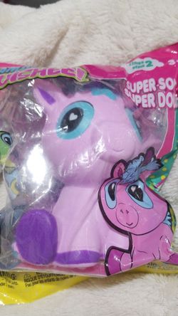 Amazing squishie unee