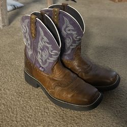 Justin Boots Women Size 10 B
