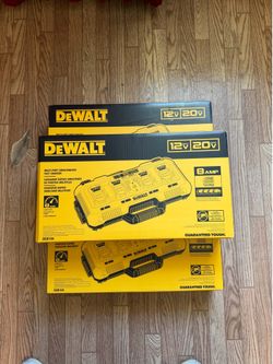 DEWALT 12V/20V/60V MAX 4-Port Lithium-Ion Battery Charger