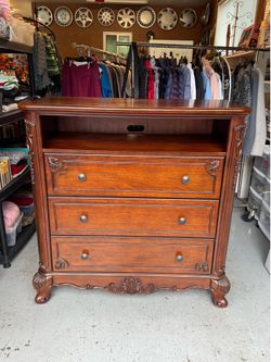Beautiful Solid Wood Dresser