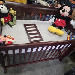 Stork Craft Crib And Changing Table