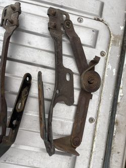 El Camino Malibu G Body Hinges 