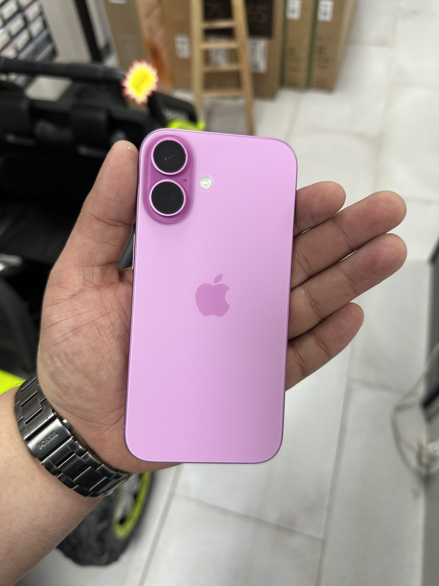 iPhone 16 Unlocked 128GB! Finance For $50 Down Payment!!