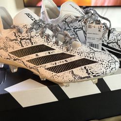 Football Cleats Size 13 Never Worn 