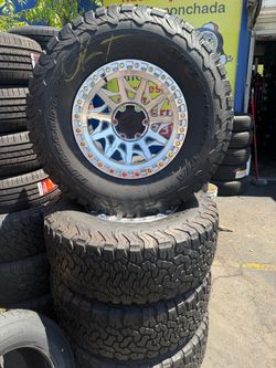 Vendo set de Rines nuevos llantas usadas (contact info removed) con el 80:/100 de vida