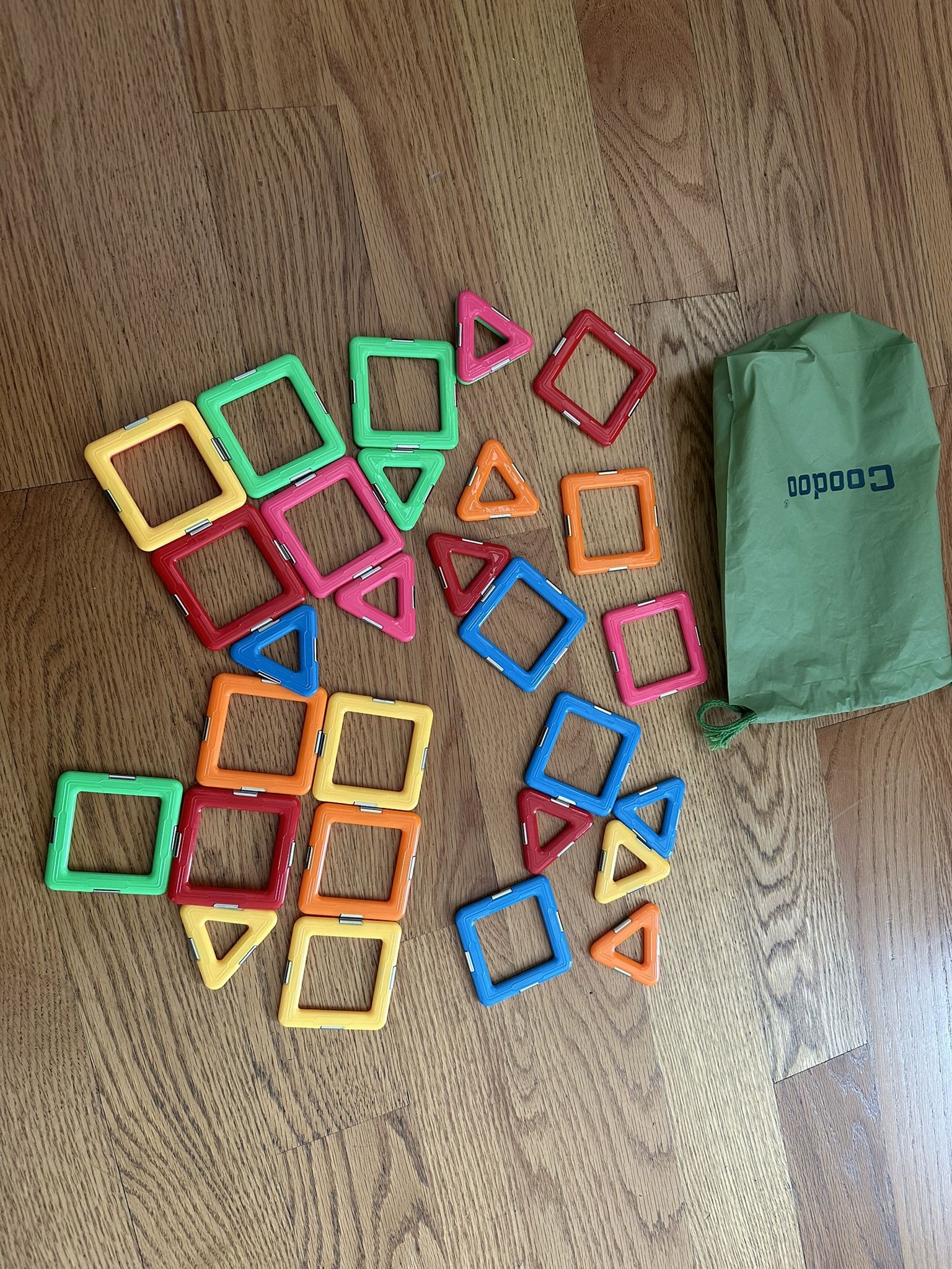 Magnetic Tiles