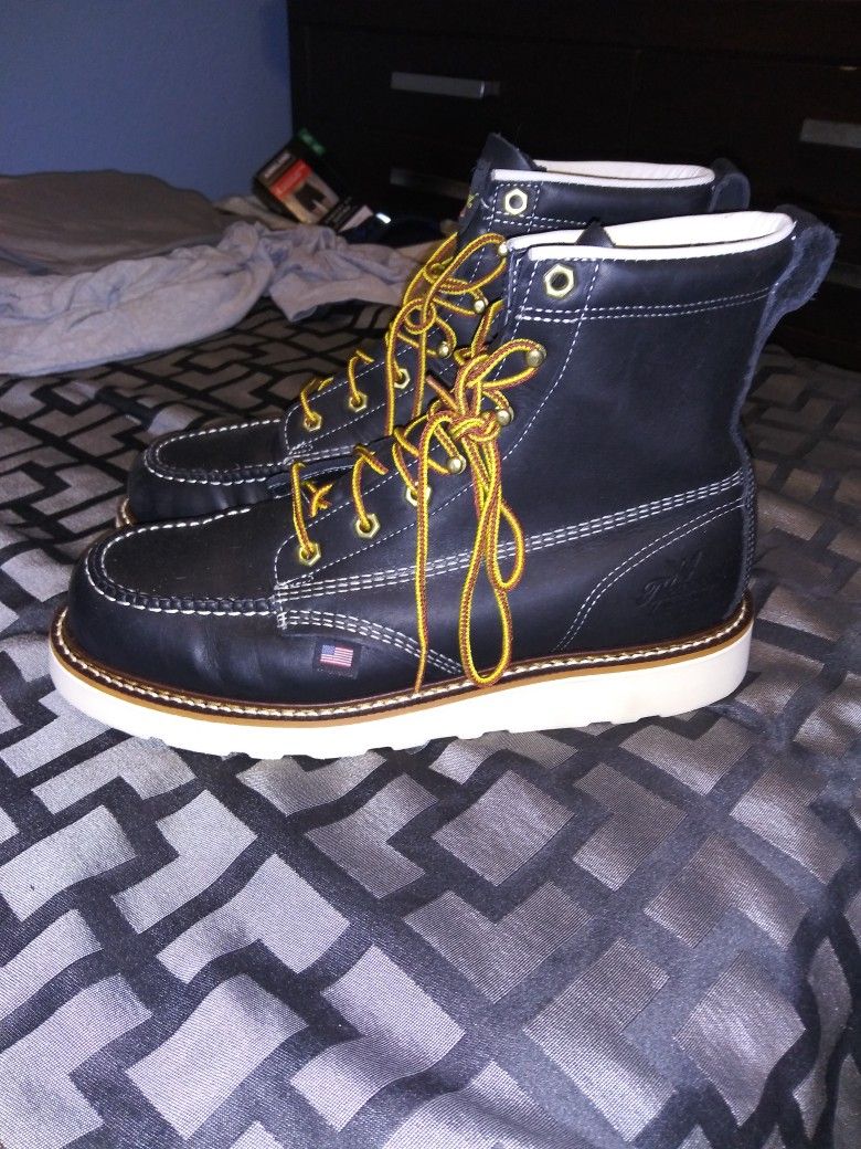 Thorogood boots Moc Toe Soft Work Boots Red wing