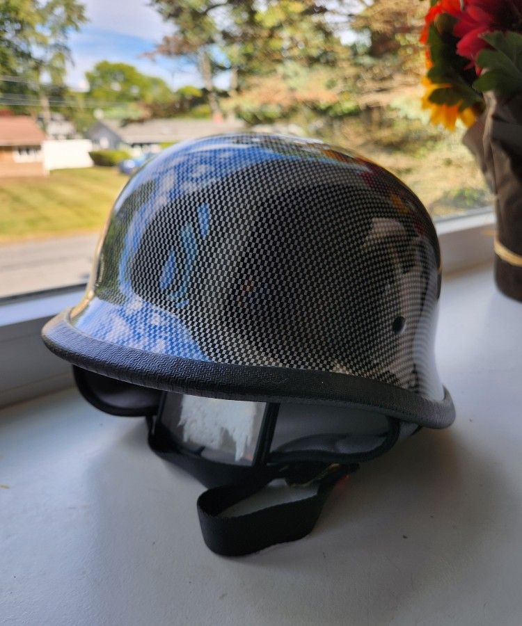 Half Face Motorcycle Helmet. Medium