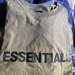 Essentials Shirt 