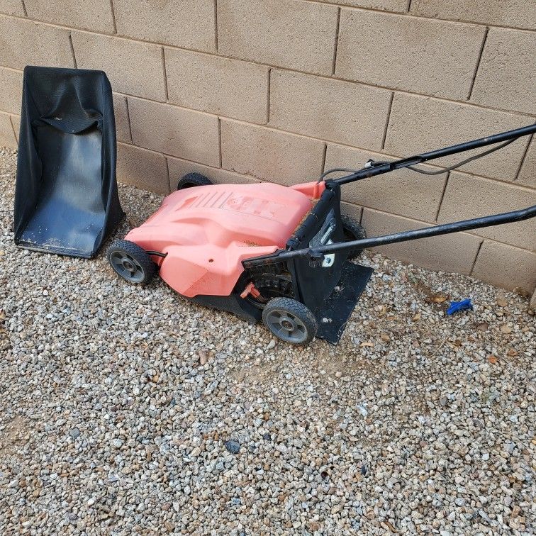 Electric Lawn Mower