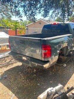 2008 Chevy Silverado Complete bed