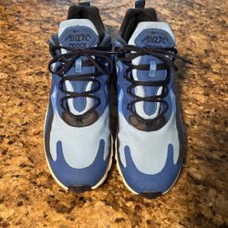 Nike React Air Max 270 Size 10