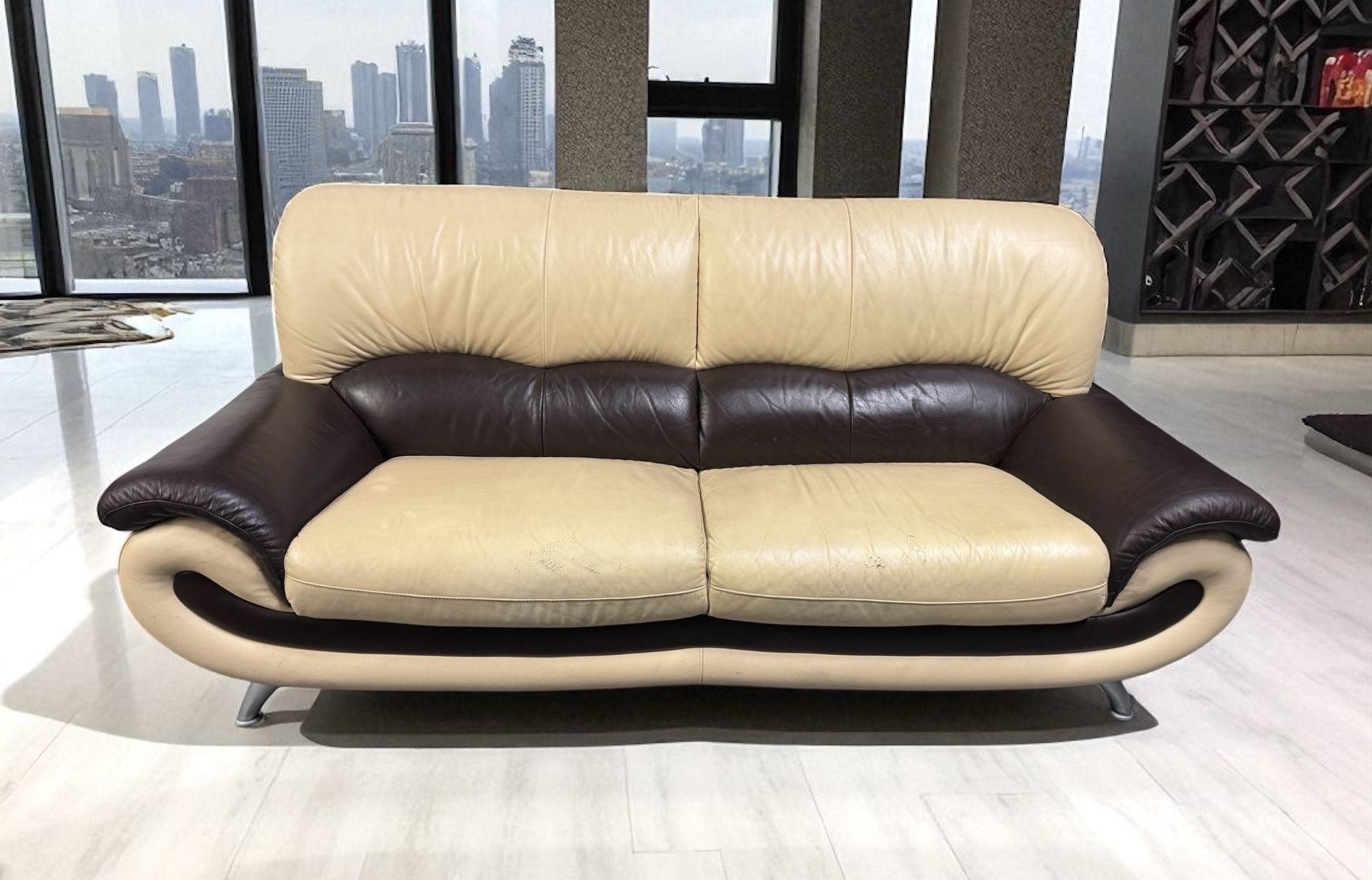Modern Two-Tone Leather Sofa – Stylish, Comfortable & Priced to Sell 🛋 