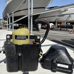 Mercury 8M0131262 Outboard Power Steering Pump