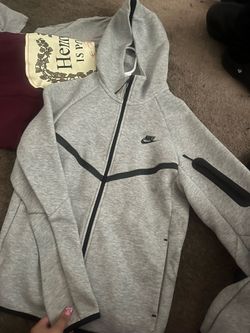 nike tech