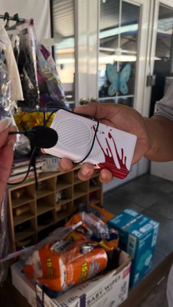 Portable Voice changer Halloween costume