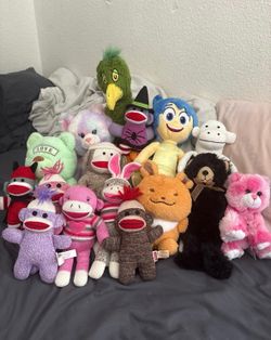 Stuffed Animal Lot