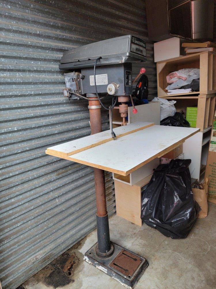 16-speed pillar drill with 5/8 inch chuck capacity.