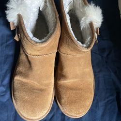 Brown Winter Boots 