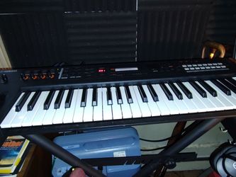 M audio axiom midi keyboard controllers, oxygen pro mini keyboard controller, and presonus 49 key keyboard controller $60.00 for all 3