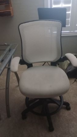 GAMING CHAIR