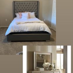 Bed room Set For Sale Queen!