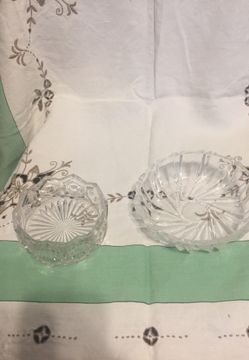 Clear cut crystal small bowls