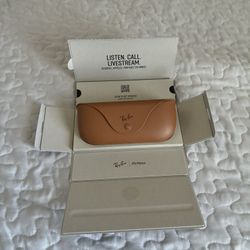 Ray-Ban Meta Smart Glasses