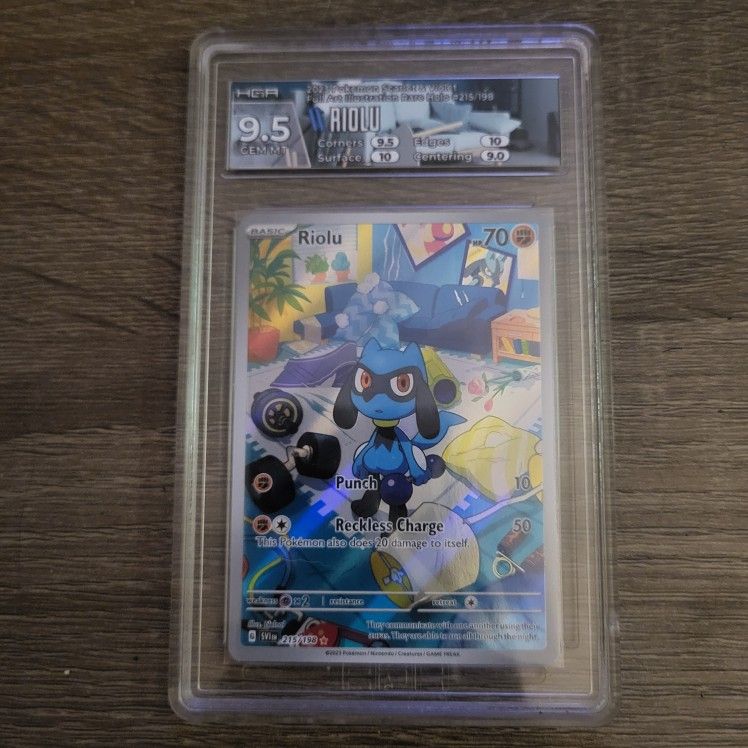 HGA 9.5 Riolu Full Art Holo