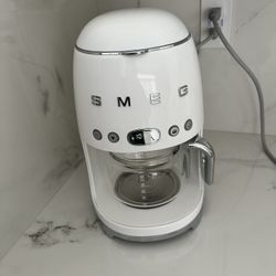 SMEG Coffee Machine - White