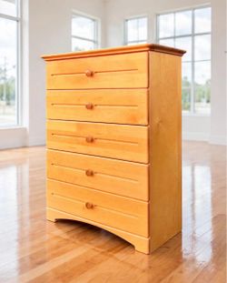 Free Delivery - Wooden 5-Drawer Dresser Chest