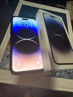 iPhone 14 Pro Max  256 gb unlocked cracked back