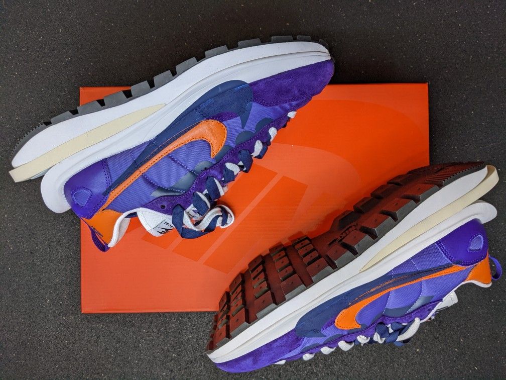 Nike Vaporwaffle x Sacai (Dark Iris)